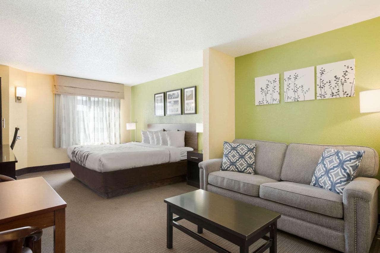 Sleep Inn & Suites Grand Rapids Exterior photo